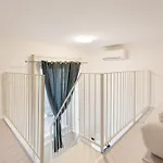 Guesthost - Apts Milano-corso Magenta 아파트 밀라노
