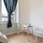 Guesthost - Apts Milano-corso Magenta 아파트