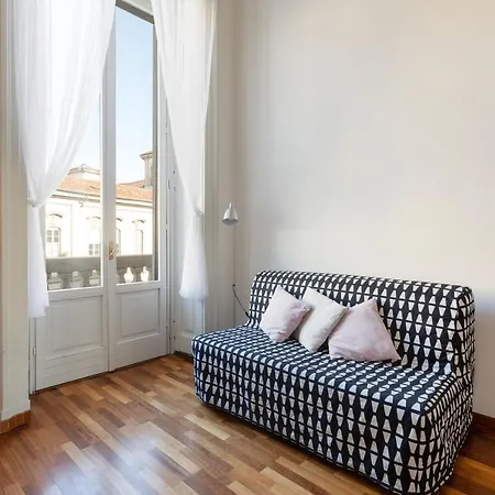 Guesthost - Apts Milano-corso Magenta * Milán