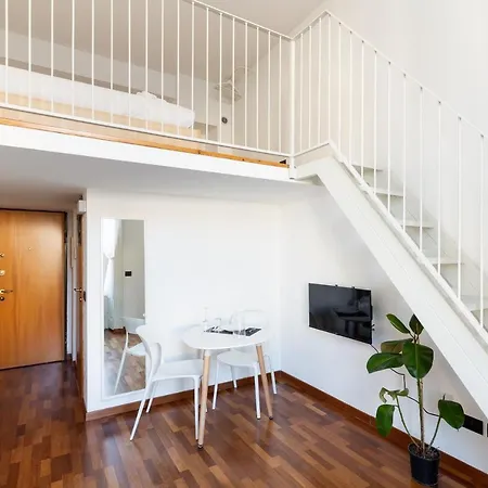 Guesthost - Apts Milano-corso Magenta * Milán