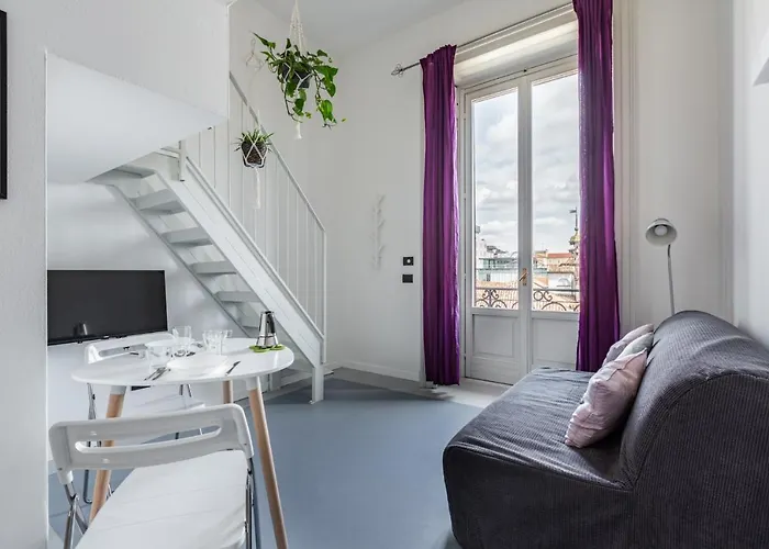 Guesthost - Apts Milano-corso Magenta Διαμέρισμα