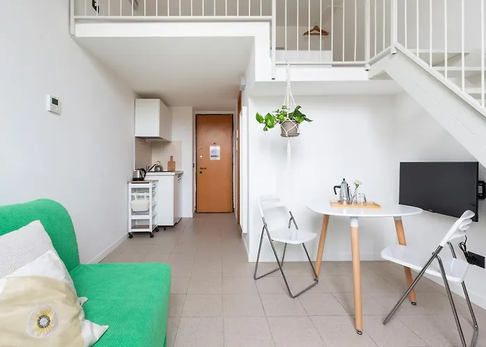 Guesthost - Apts Milano-corso Magenta * Μιλάνο