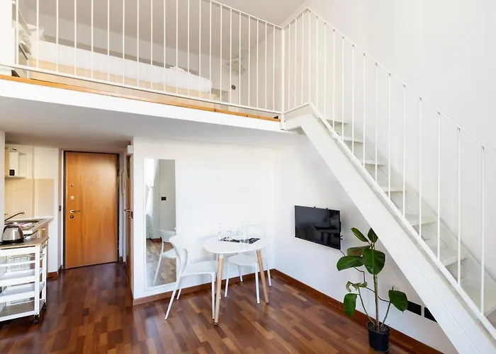 Guesthost - Apts Milano-corso Magenta * Μιλάνο
