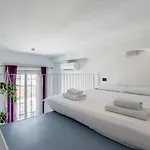 Guesthost - Apts Milano-corso Magenta Daire