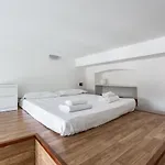 Daire Guesthost - Apts Milano-corso Magenta