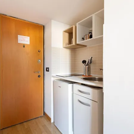 Apts Milano-corso Magenta Daire
