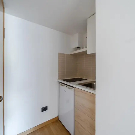 Apts Milano-corso Magenta Milano