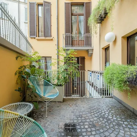 Apts Milano-corso Magenta Milano