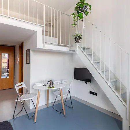 Appartamento Guesthost - Apts Milano-corso Magenta