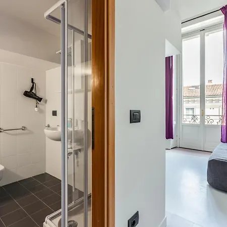 Guesthost - Apts Milano-corso Magenta *