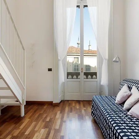 Guesthost - Apts Milano-corso Magenta *